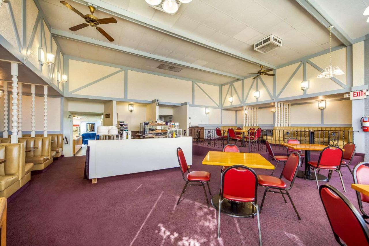 Hospitality Inn North Platte Ngoại thất bức ảnh